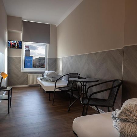 Hostel Kamienica Rynek 7 Катовіце Екстер'єр фото