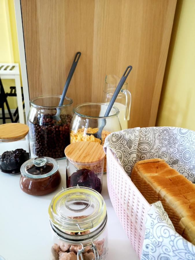 Hostel Kamienica Rynek 7 Катовіце Екстер'єр фото