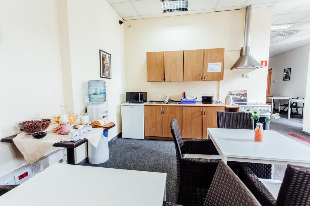 Hostel Kamienica Rynek 7 Катовіце Екстер'єр фото