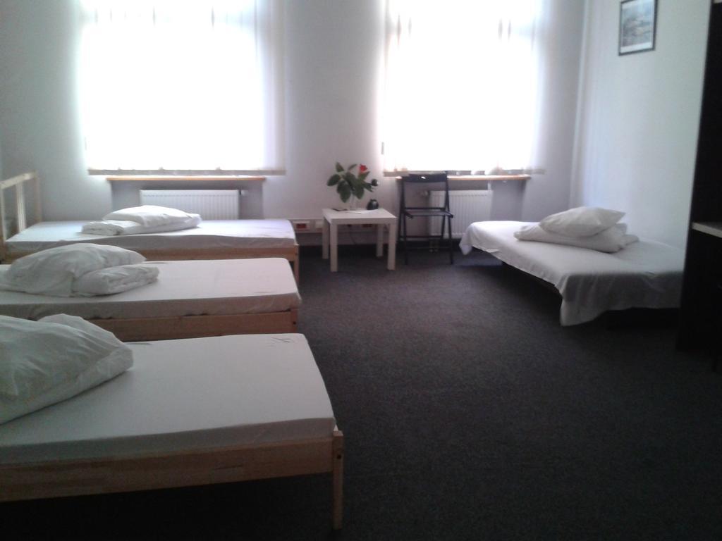 Hostel Kamienica Rynek 7 Катовіце Номер фото
