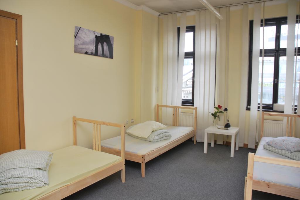 Hostel Kamienica Rynek 7 Катовіце Номер фото
