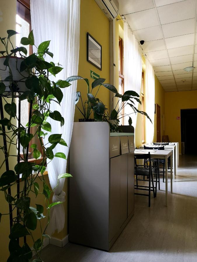 Hostel Kamienica Rynek 7 Катовіце Екстер'єр фото